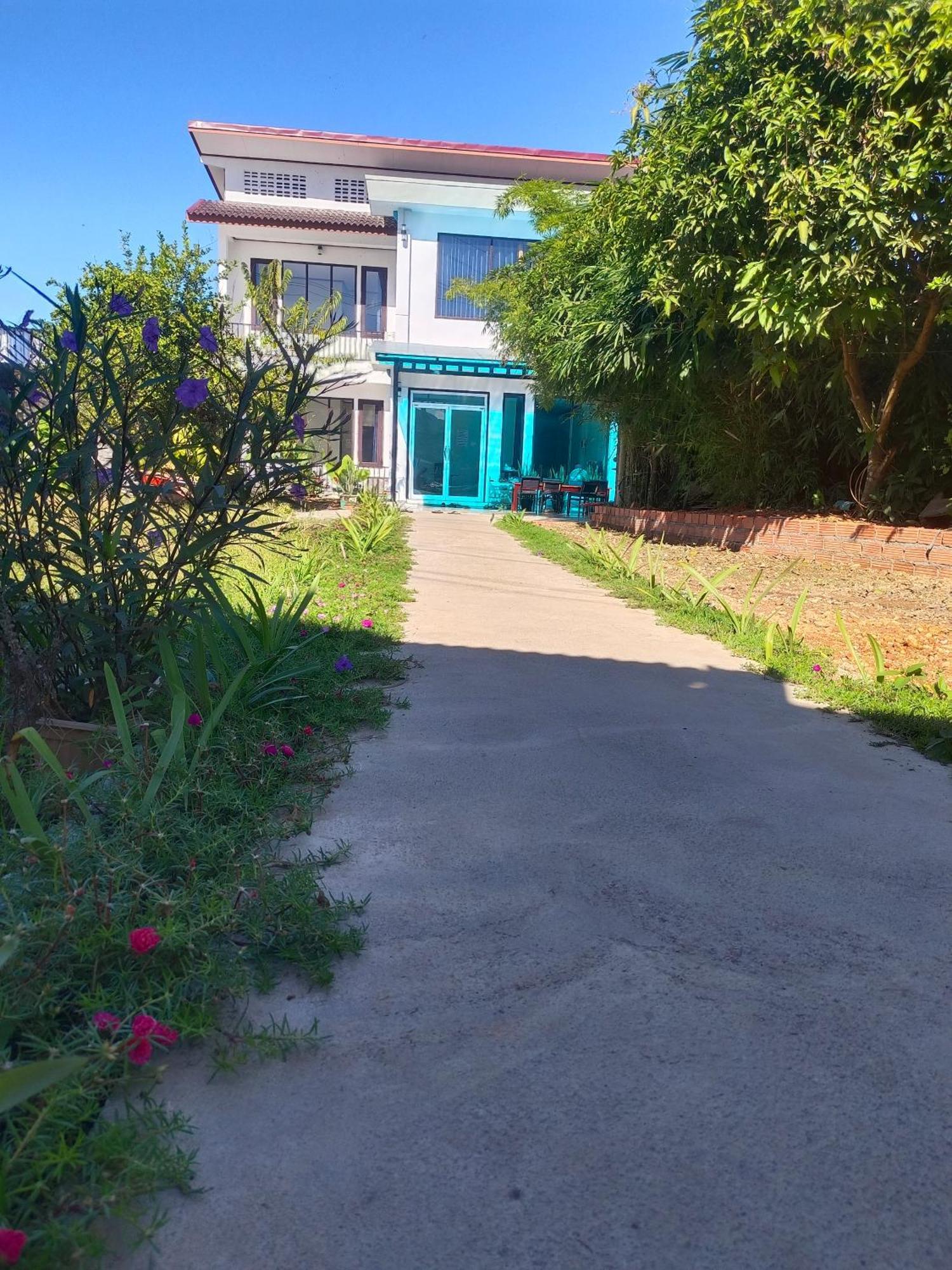 Vang Vieng Champa Hotel Экстерьер фото