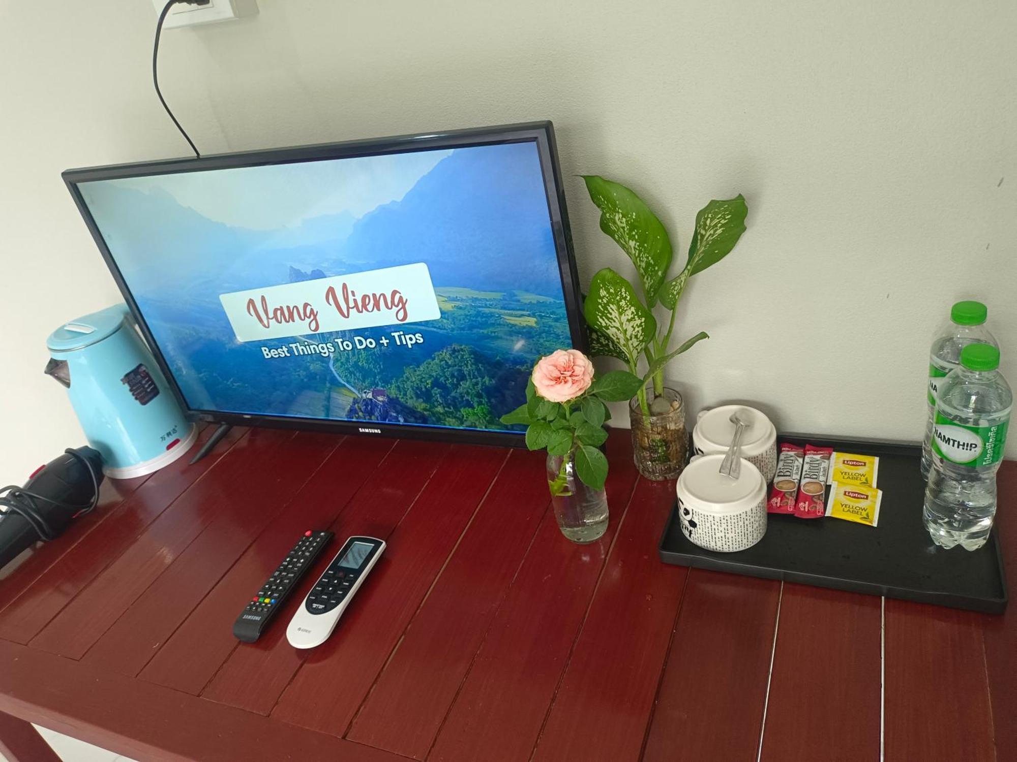 Vang Vieng Champa Hotel Экстерьер фото