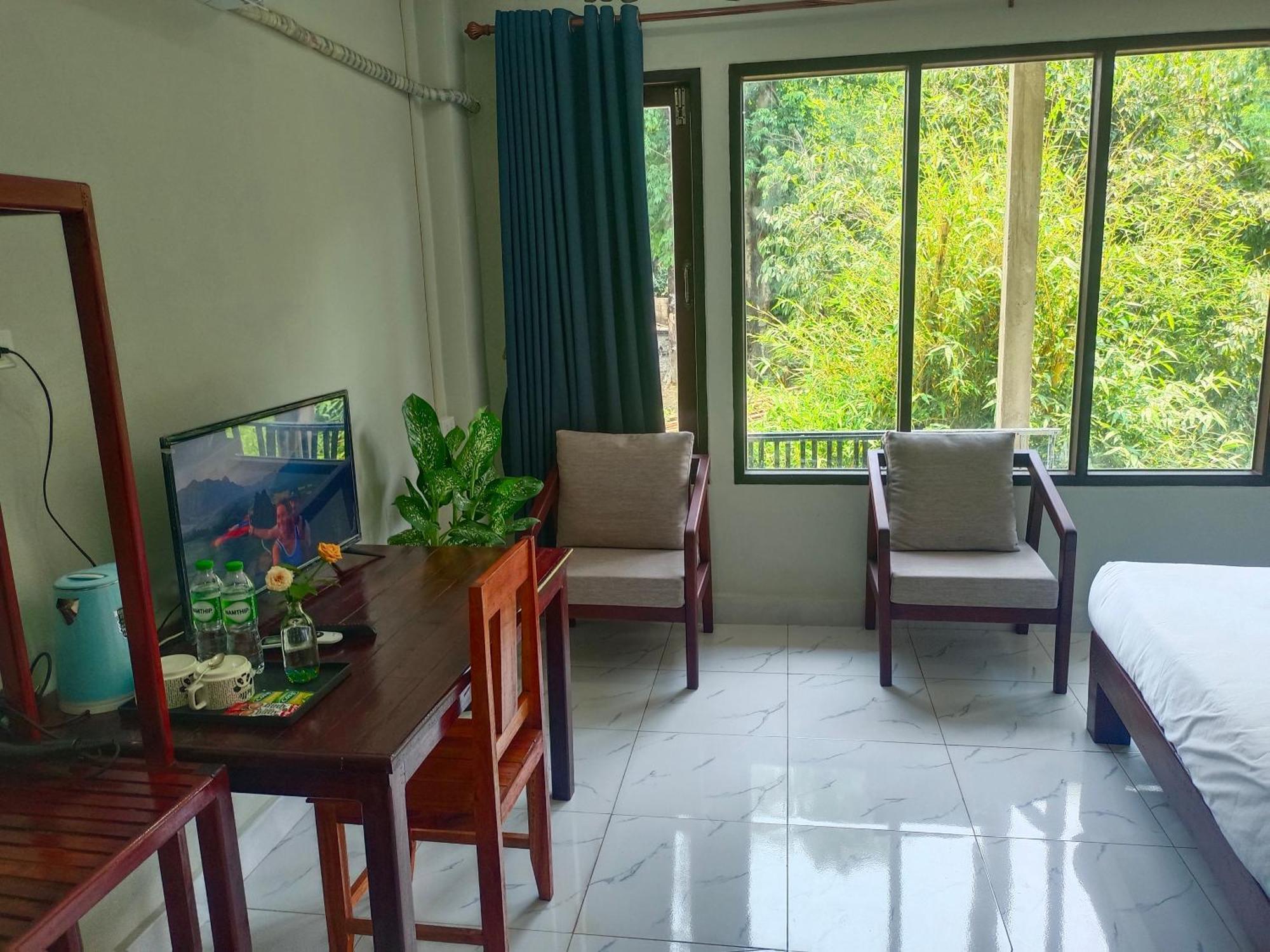 Vang Vieng Champa Hotel Экстерьер фото